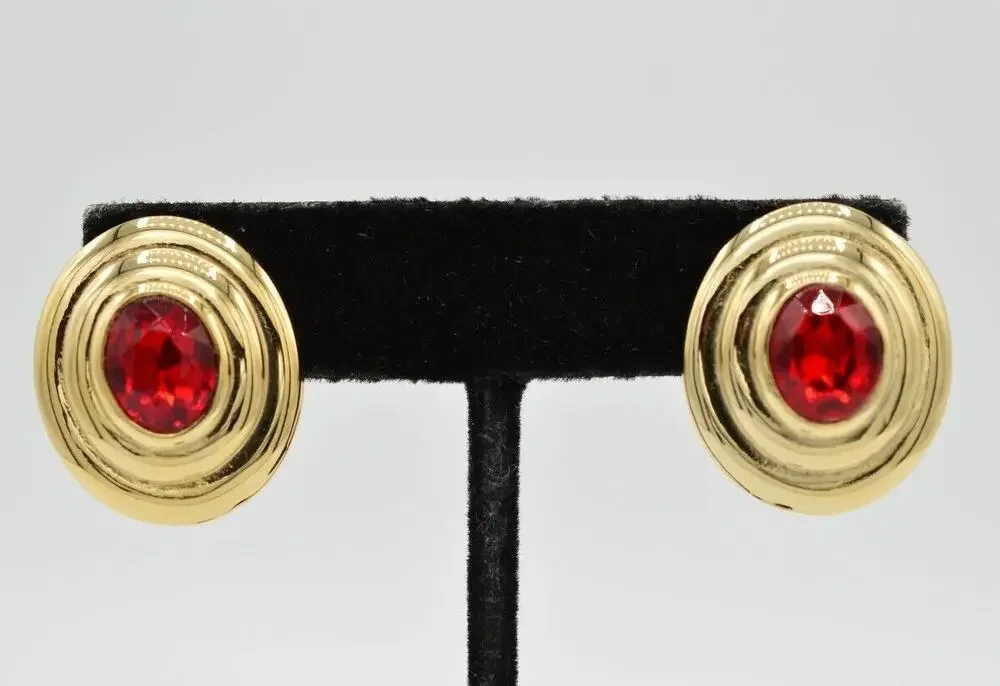 Vintage Crystal Clip Earrings Red Rhinestone Oval Gold Tone Shiny NOS 1980s 9L